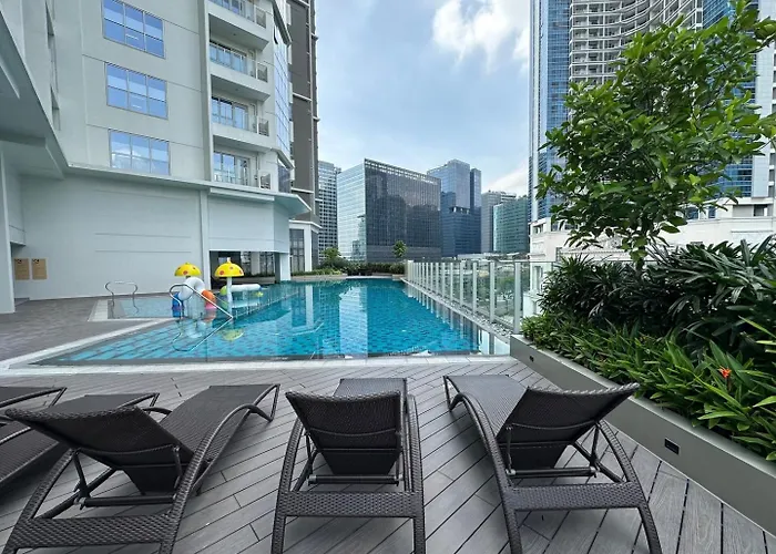 Apartamento Urban Haven:cozy 2br Uptown Bgc W Washer + Balcony Manila