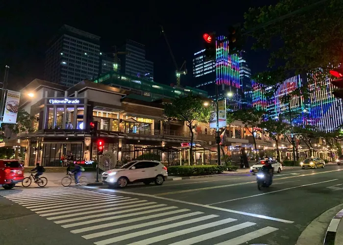 Urban Haven:cozy 2br Uptown Bgc W Washer + Balcony * Manila